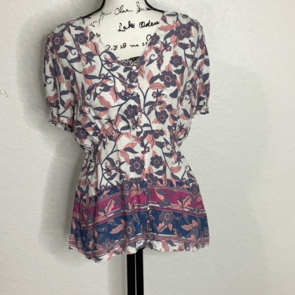 545- Verse NWT White Pink & Purple Floral Boho Top, Size Medium
